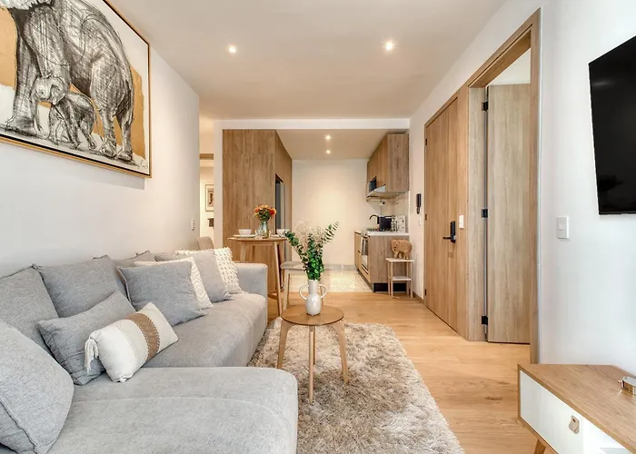 Centric 2 Bedroom - Gym - Open Air Cinema